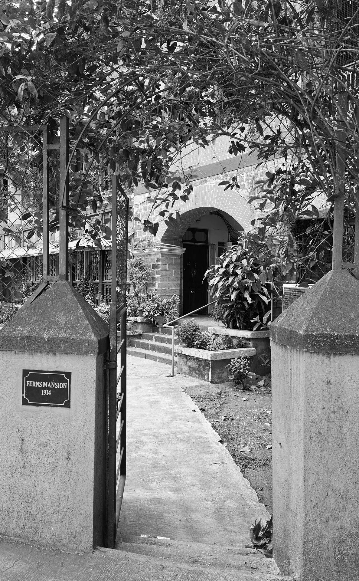 Ferns Mansion · Built 1914 · Bandra West
